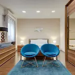 Shanti - A Luxury 3br House With Rooftop Terrace Nyaraló