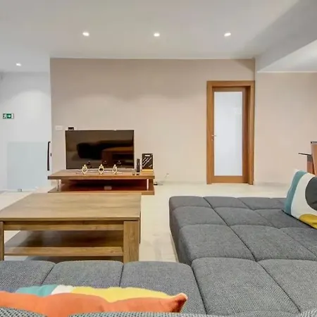 Ferienhaus Shanti - A Luxury 3br House With Rooftop Terrace *