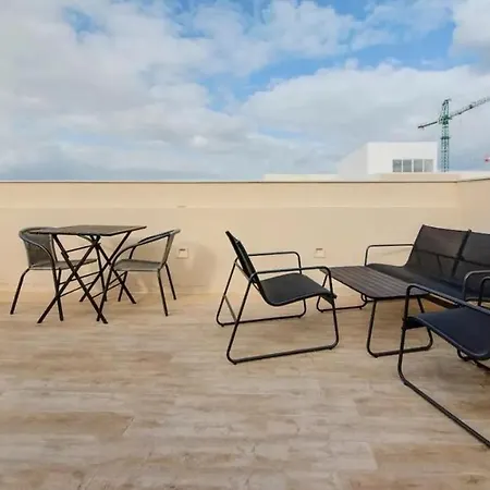Shanti - A Luxury 3br House With Rooftop Terrace Ferienhaus *