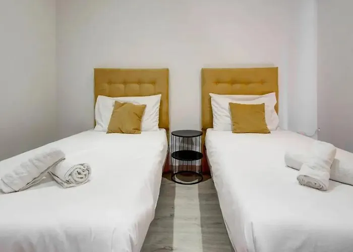 Hébergement de vacances Shanti - A Luxury 3br House With Rooftop Terrace *