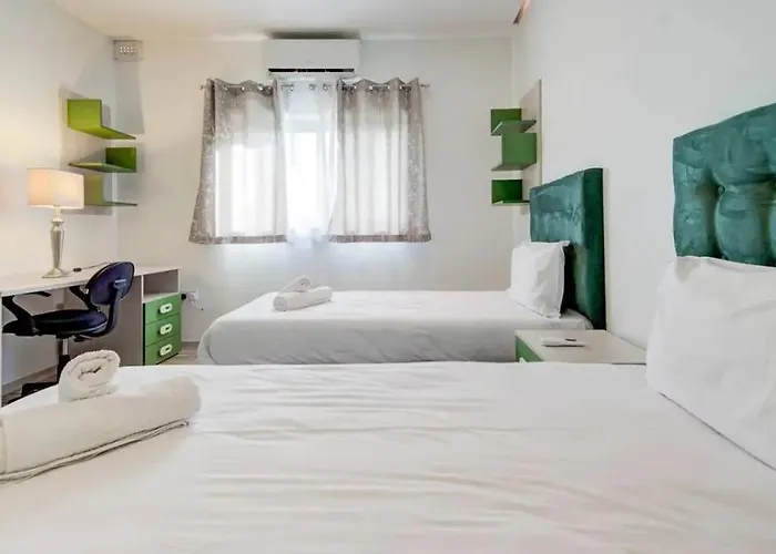 Shanti - A Luxury 3br House With Rooftop Terrace