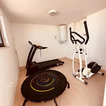 Shanti - A Luxury 3br House With Rooftop Terrace Naxxar